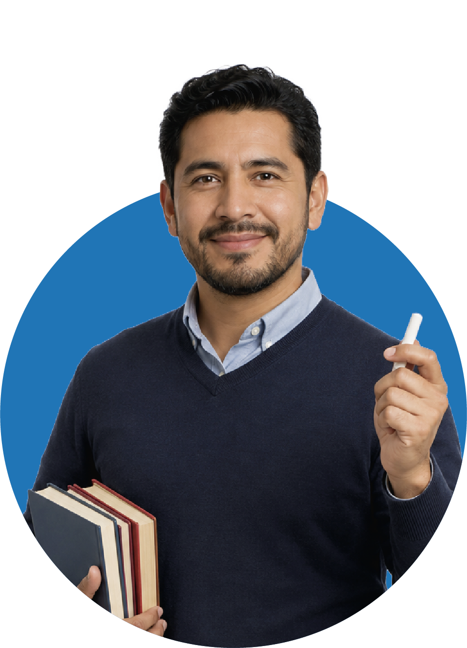 Maestro sonriendo, sosteniendo libros y un gis